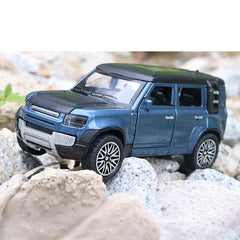 Bulk Simulation Alloy Car Model Off-road Vehicle Decoration Four-door Car Children's Toy Boy Gift